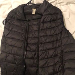 Puffy F21 vest
